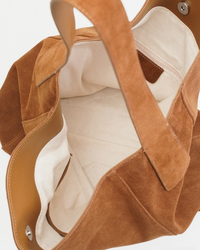 Momogigi Vintage Nubuck Leather Tote Bag