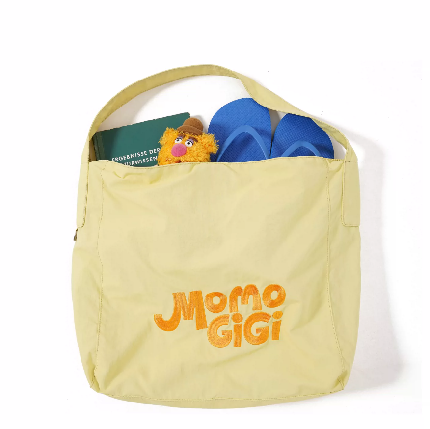 Momogigi Vintage Contrast Embroidered Plush Tote Bag