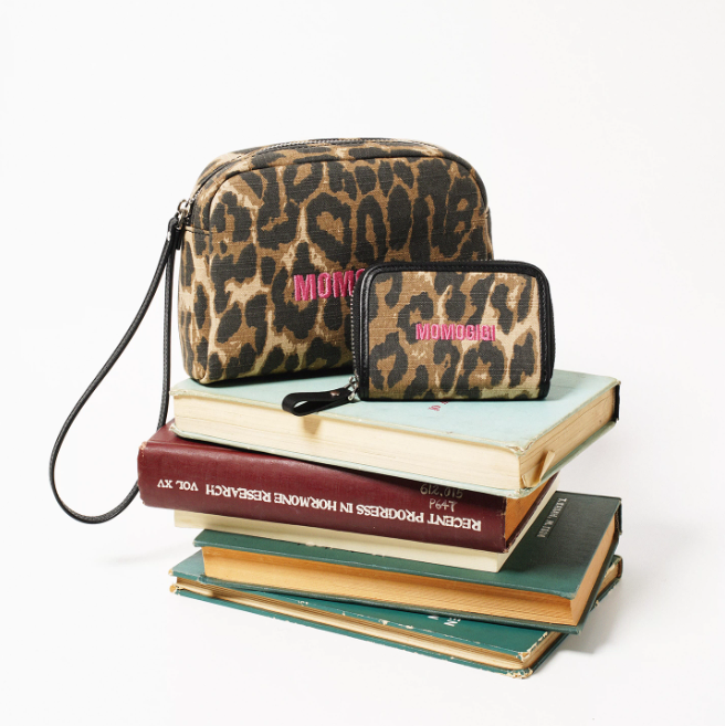 Momogigi Washed Leopard Pink Embroidered Canvas Card Holder