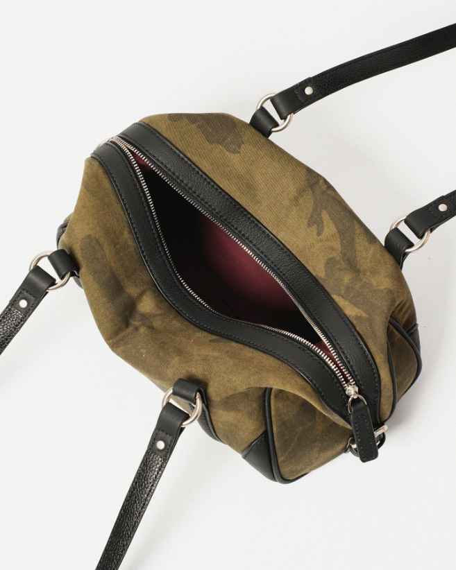 Momogigi Vintage Washed Camo Canvas Underarm Bag